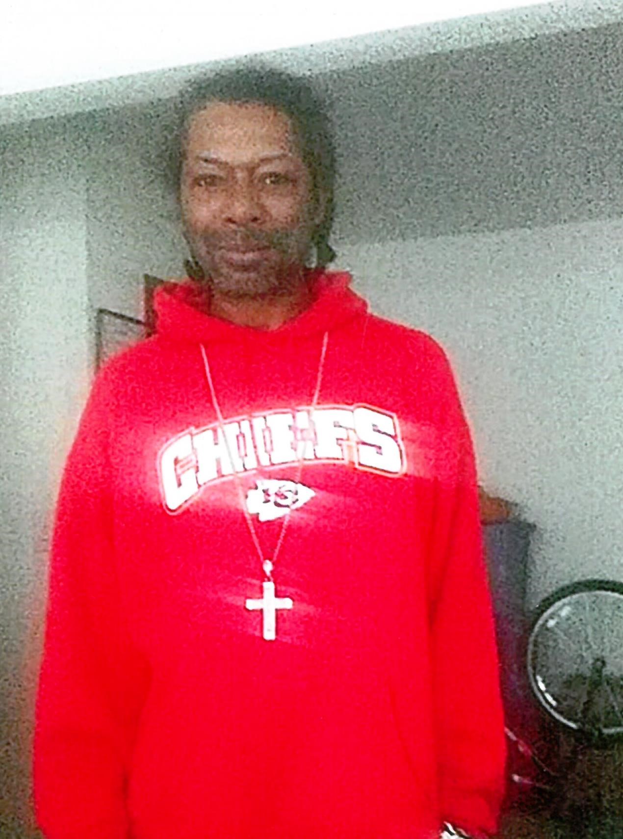 Obituario de Martin Luther Massonburg