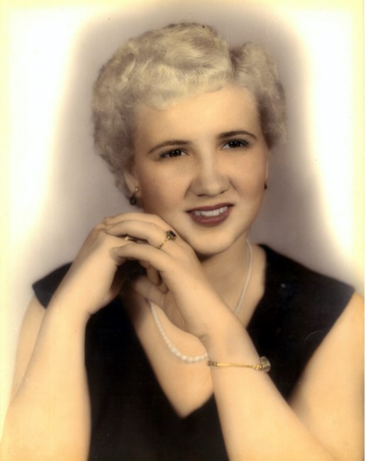 Avis de décès de Mary Elizabeth Lee