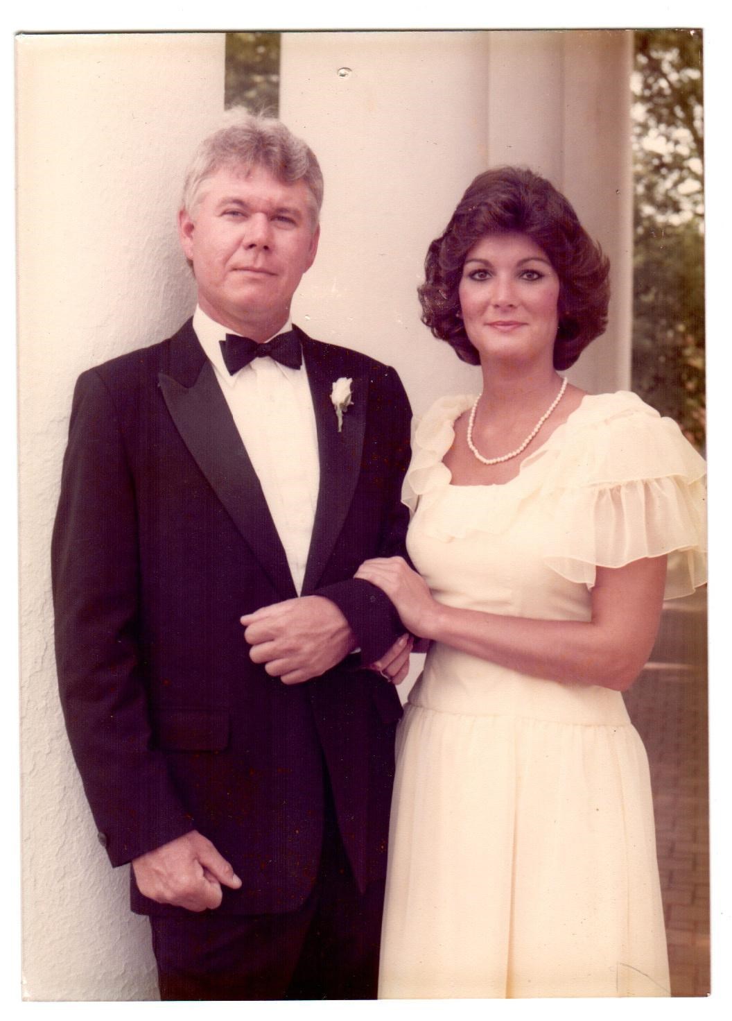 Obituary of Deborah Hooks Luker