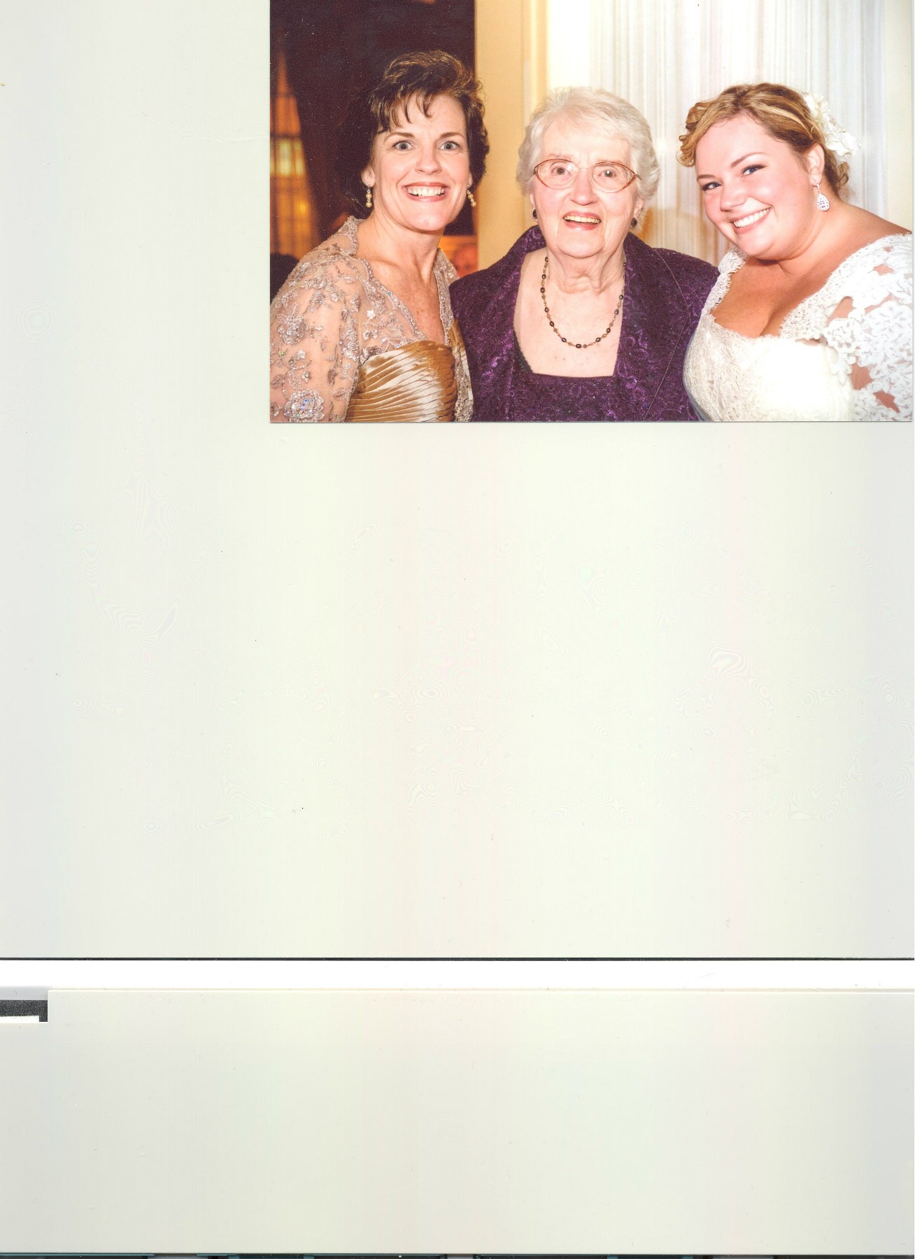 Avis de décès de Helen C. Goger Andrews