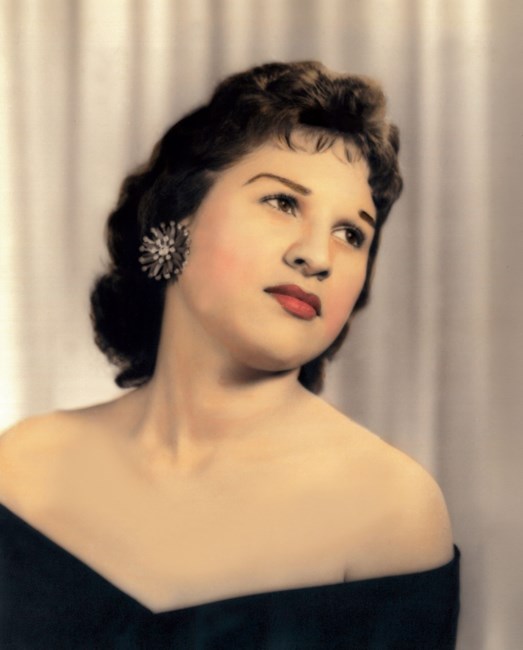 Obituary of Alice Martinez Flores