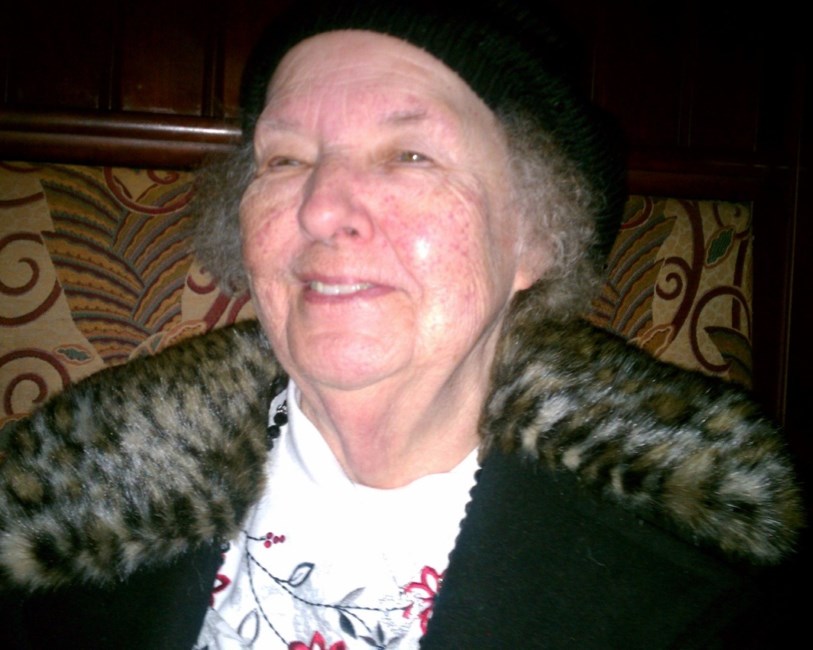 Obituario de Helen Hopkins