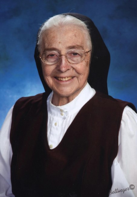 Obituary of Sister Regina M. Revers
