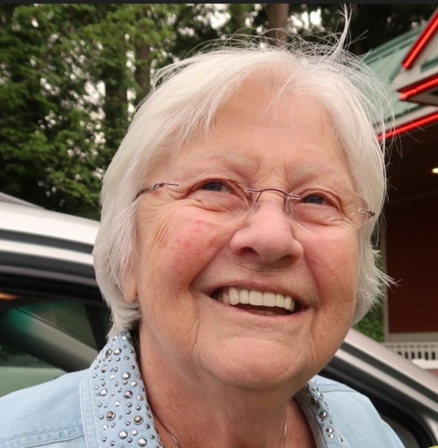 Obituary of Lidwina Hitzler