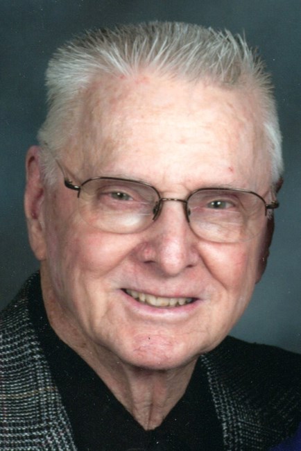 Obituary of Earl Richard Bullock