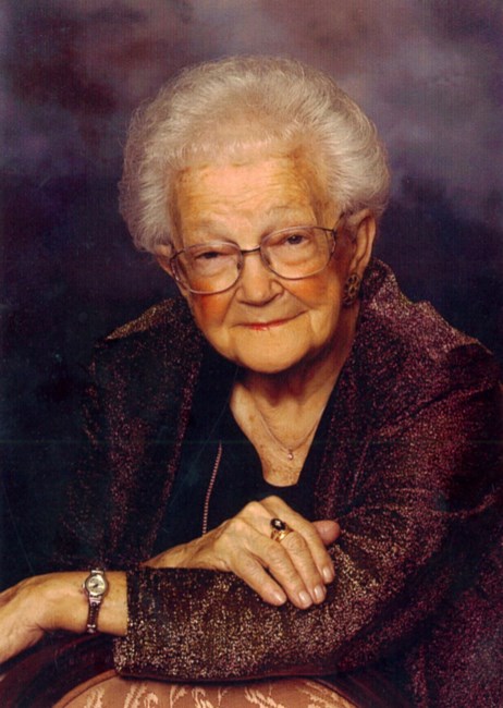 Obituary of Dorothy J. Henry