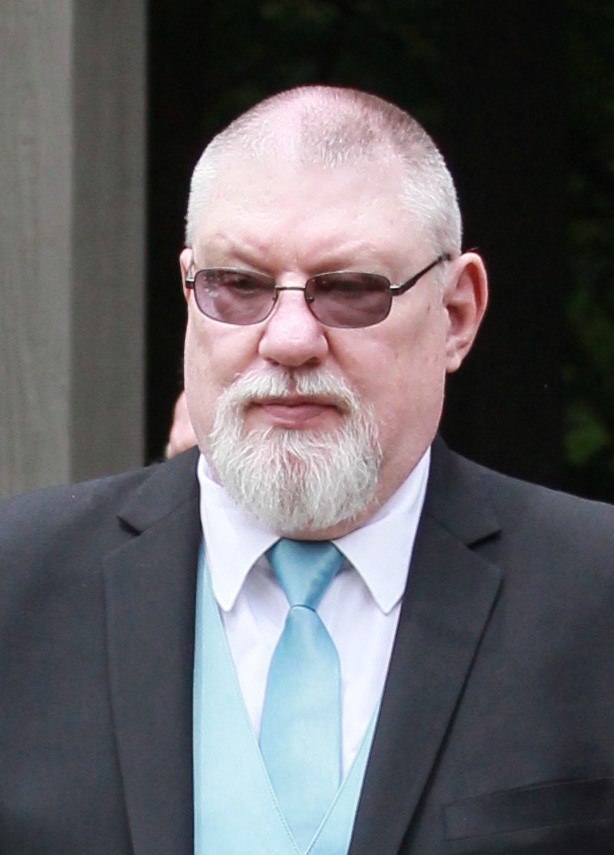 Obituario de Russell Lee Warthen