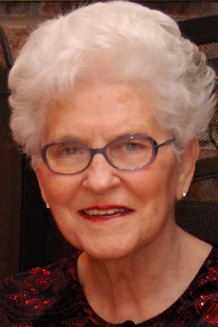 Obituary of Evelyn F Fowler