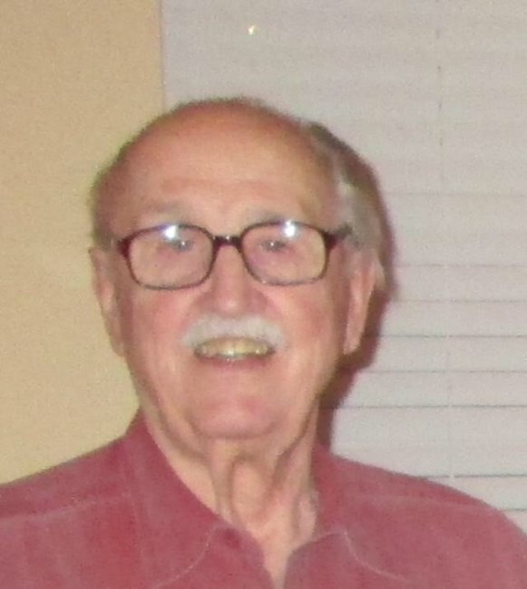 Obituary of Robert Michael Lahmann
