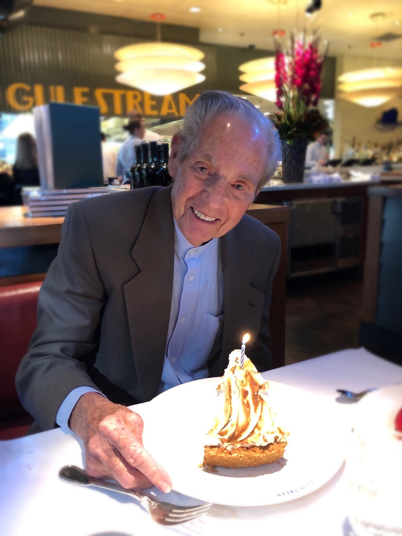 Obituario de Charles Donald Bruner