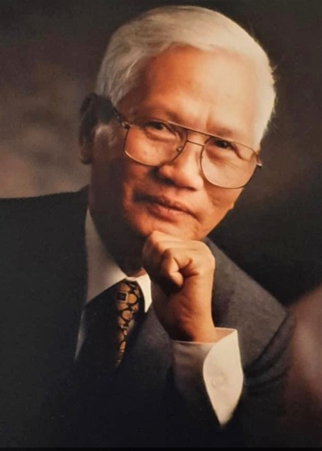 Obituario de Huong Phan