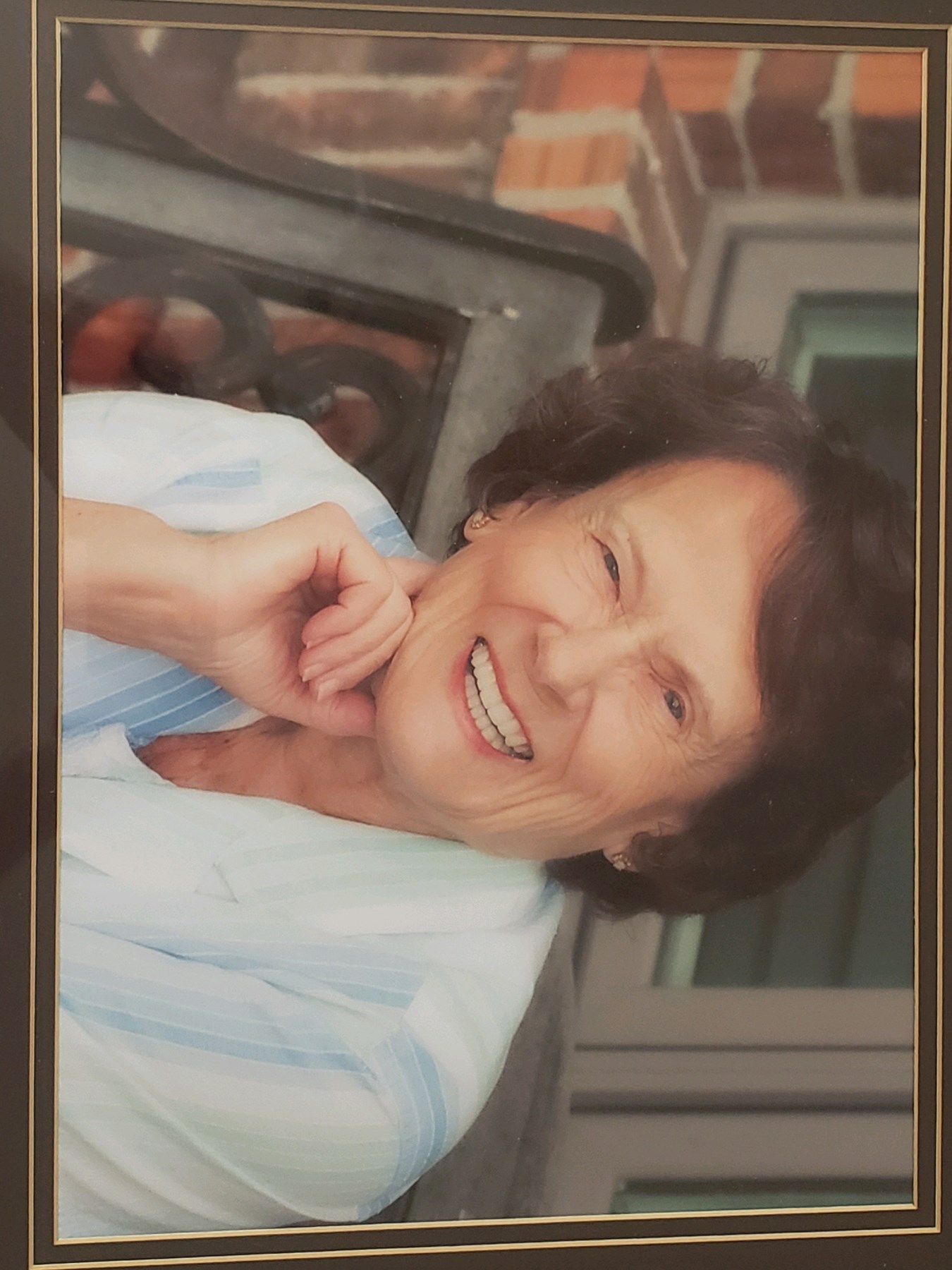 Obituary of Florence E. Golinski