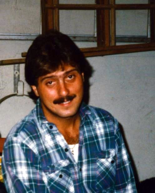 Obituary of Douglas E. Dawson