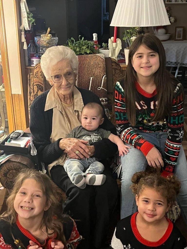 Obituario de Pansy Frances (Turner) Adams