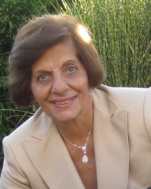 Obituario de Widad Nazih Awad