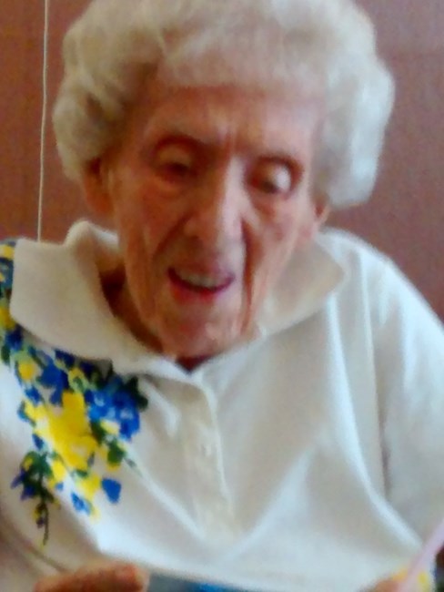 Obituary of Velma C Bayerle