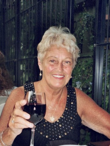 Avis de décès de Joyce Murphy (Née Desfosses)