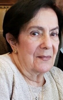 Obituary of Vera Maria Lyons