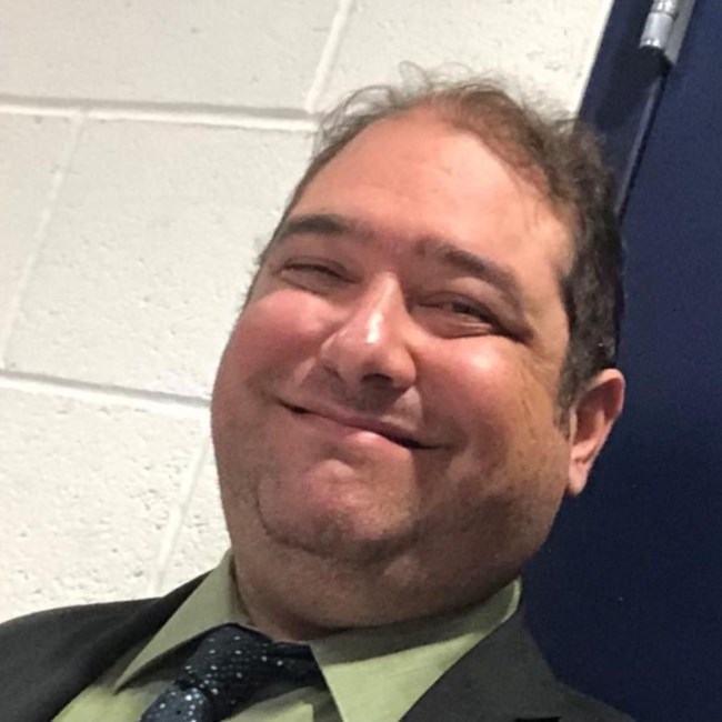 Obituary of Roberto Daniel Gomez