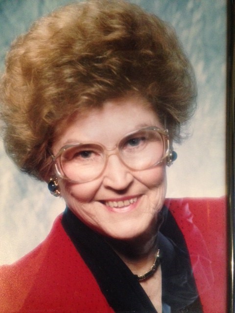 Obituary of Helen D Holcomb