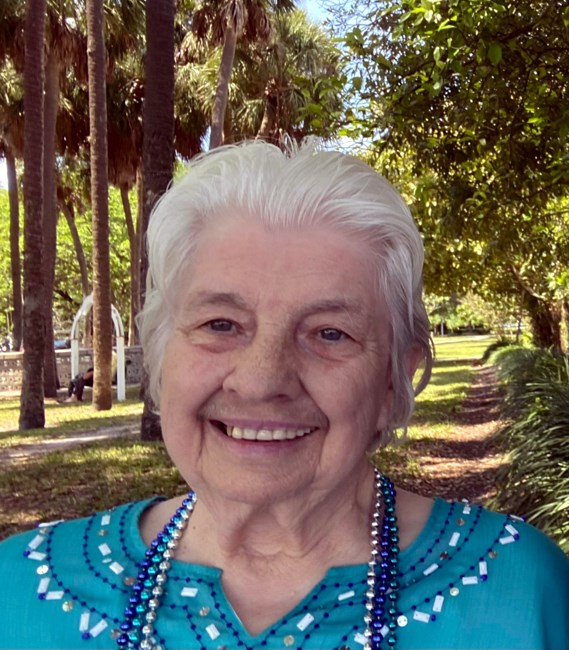 Obituario de Elsie Grace Farkas