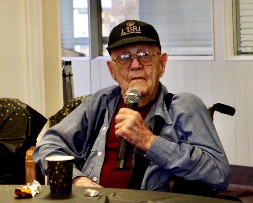 Obituary of Robert Gene Schreckengost