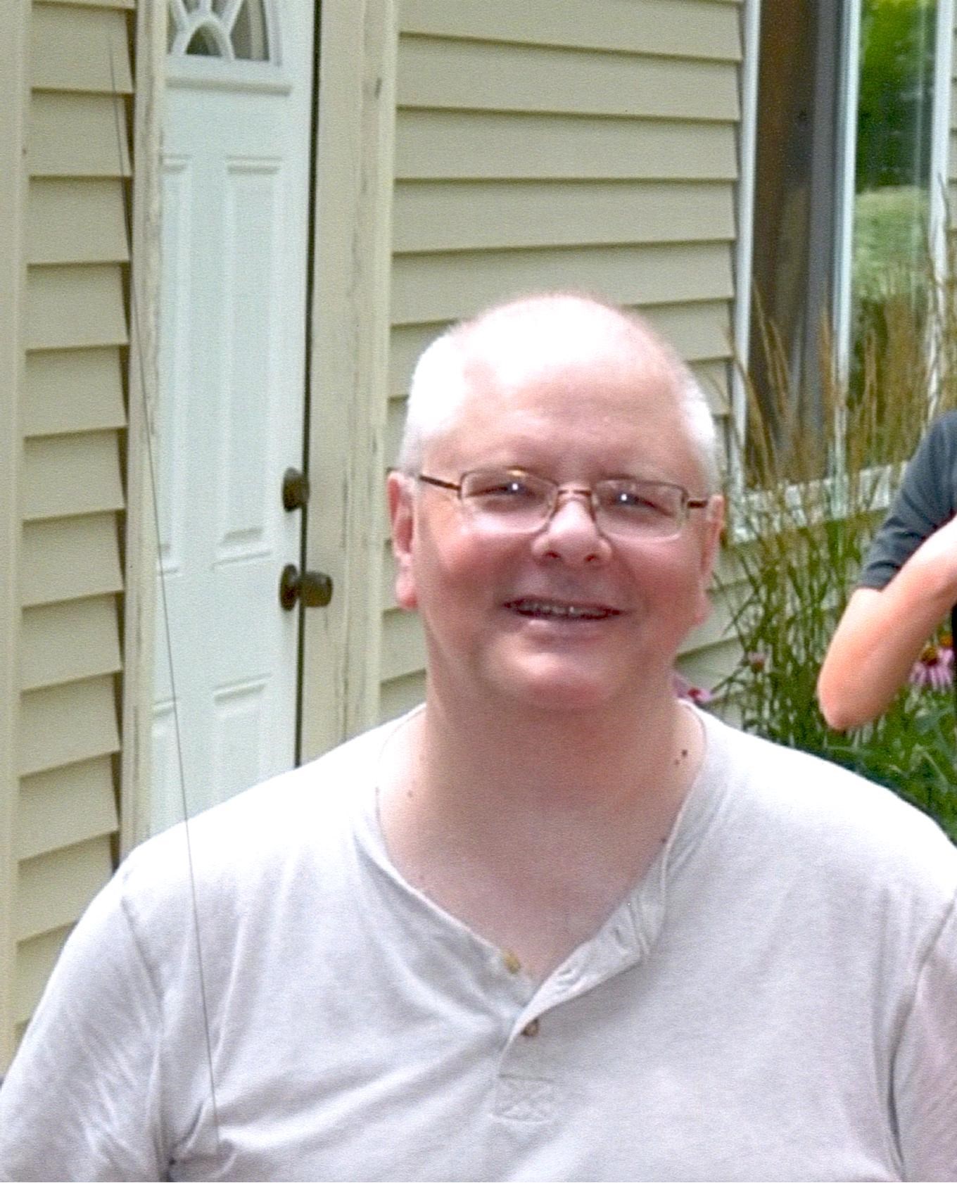 Obituary of Glen J. Paul