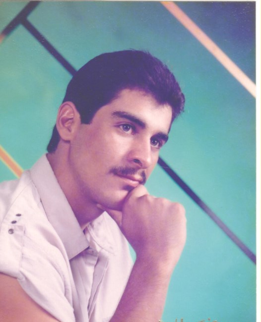 Obituary of Roberto Marquez