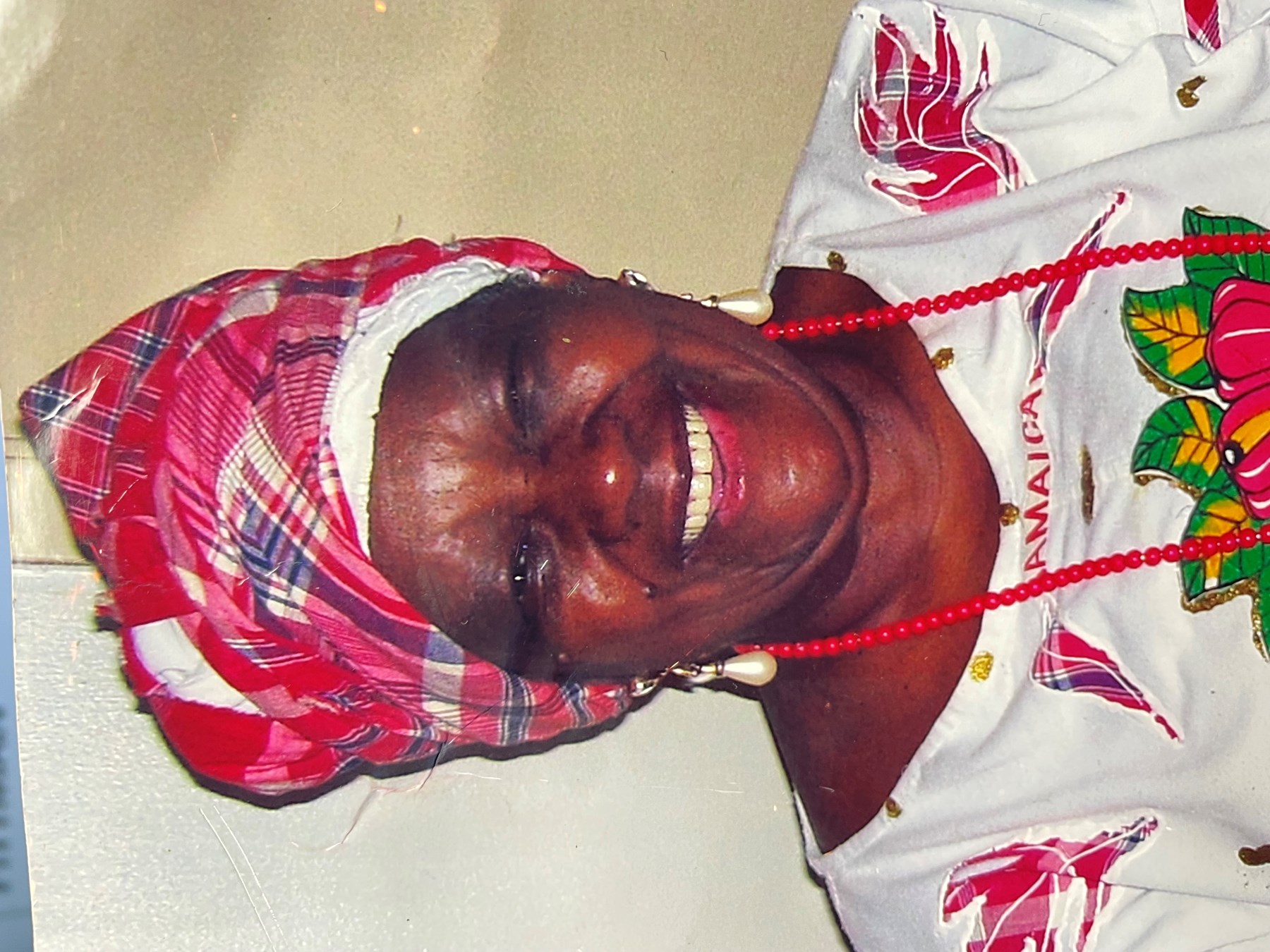 Obituary of Enid Joyce McLaughlin