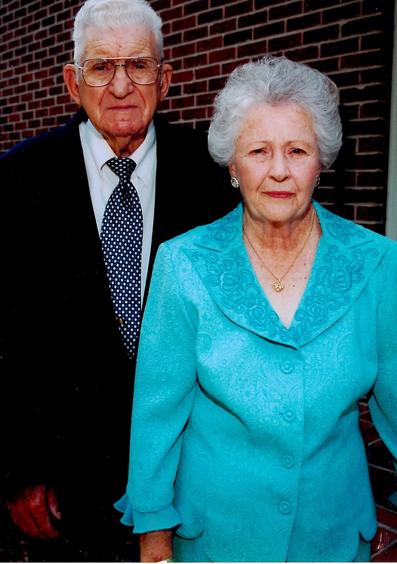 Obituary of Kathryn Mills