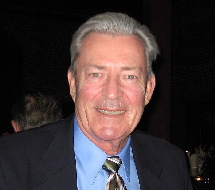 Obituary of Peter Dae Lewis