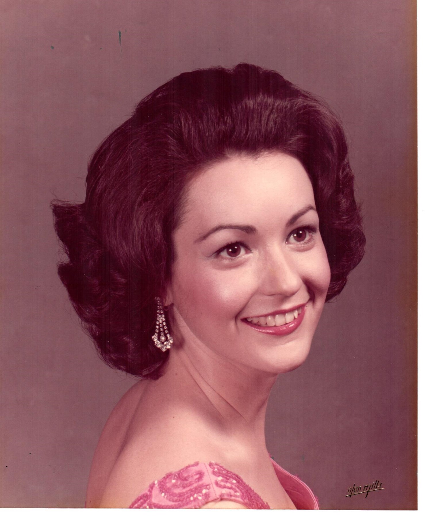 Obituary of Bonnie Sue Barber Burns