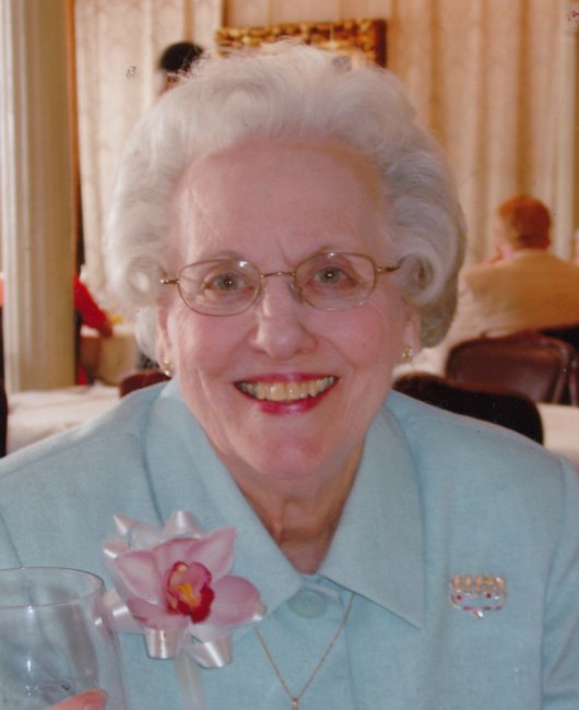 Obituary of Noemie "Mimi" Raymond