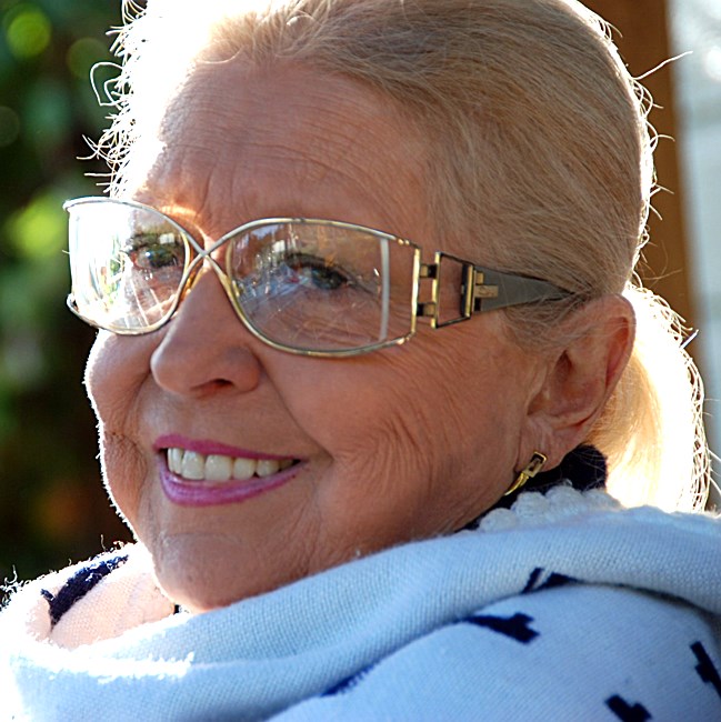 Obituary of Odette Papillon (née Gourdeau)