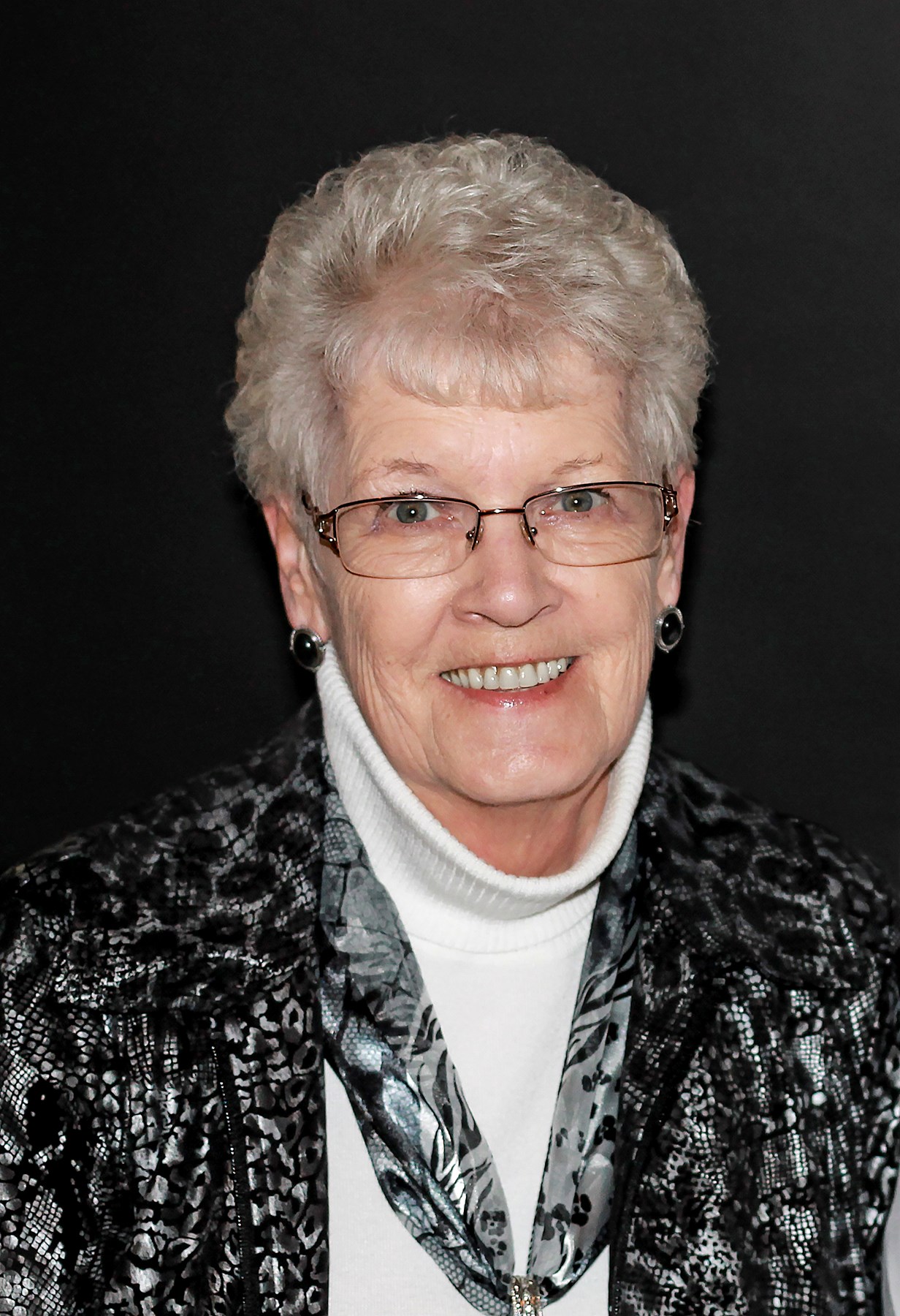 Mary Edholm Obituary