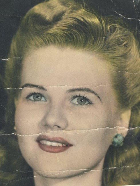 Obituary of Mary E Daniels