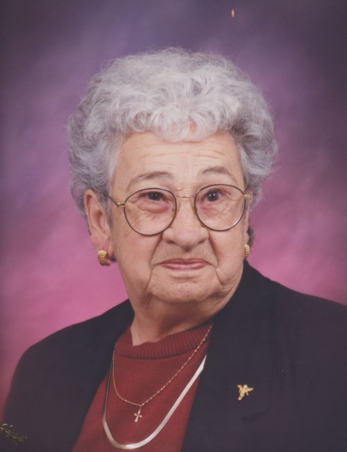 Obituary of Beatrice Pauline Davis Hobbs