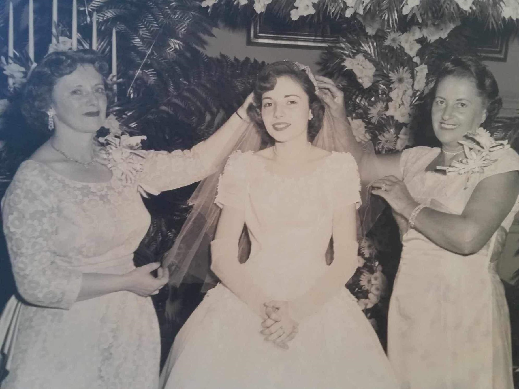 Obituary of Gloria J Tritt