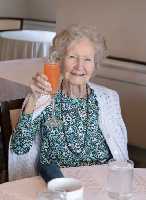 Obituary of Barbara Irvin Stovold