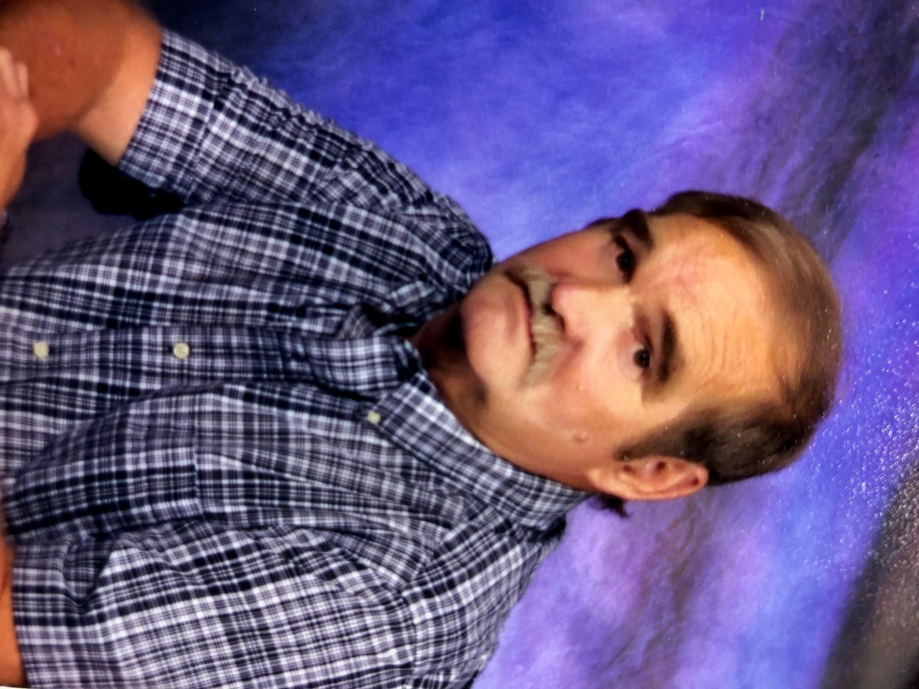 Obituario de Larry Glynn Harvey