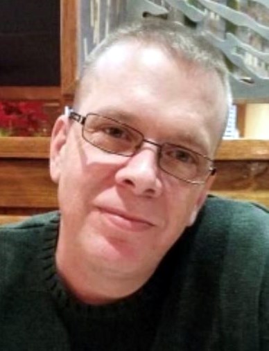 Obituary of Robert "Chris" Uthoff