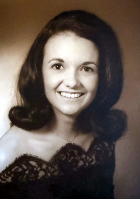 Obituary of Gloria "Cookie" Carnicella