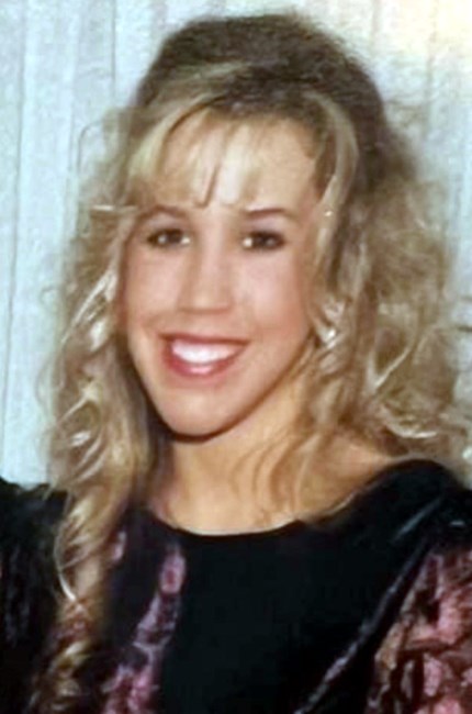 Obituary of Andrea Elaine Arnold May