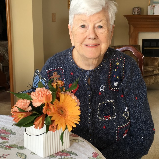 Obituary of Elaine Robison Fox