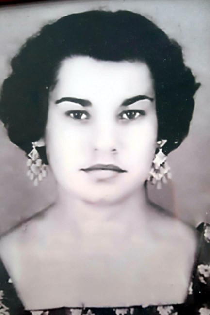 Obituary of María De Los Angeles Vales Saavedra