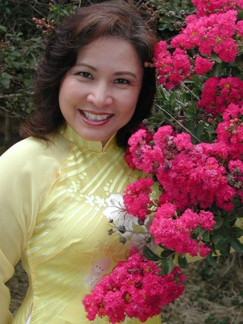 Obituary of Lan Thuy Nguyen