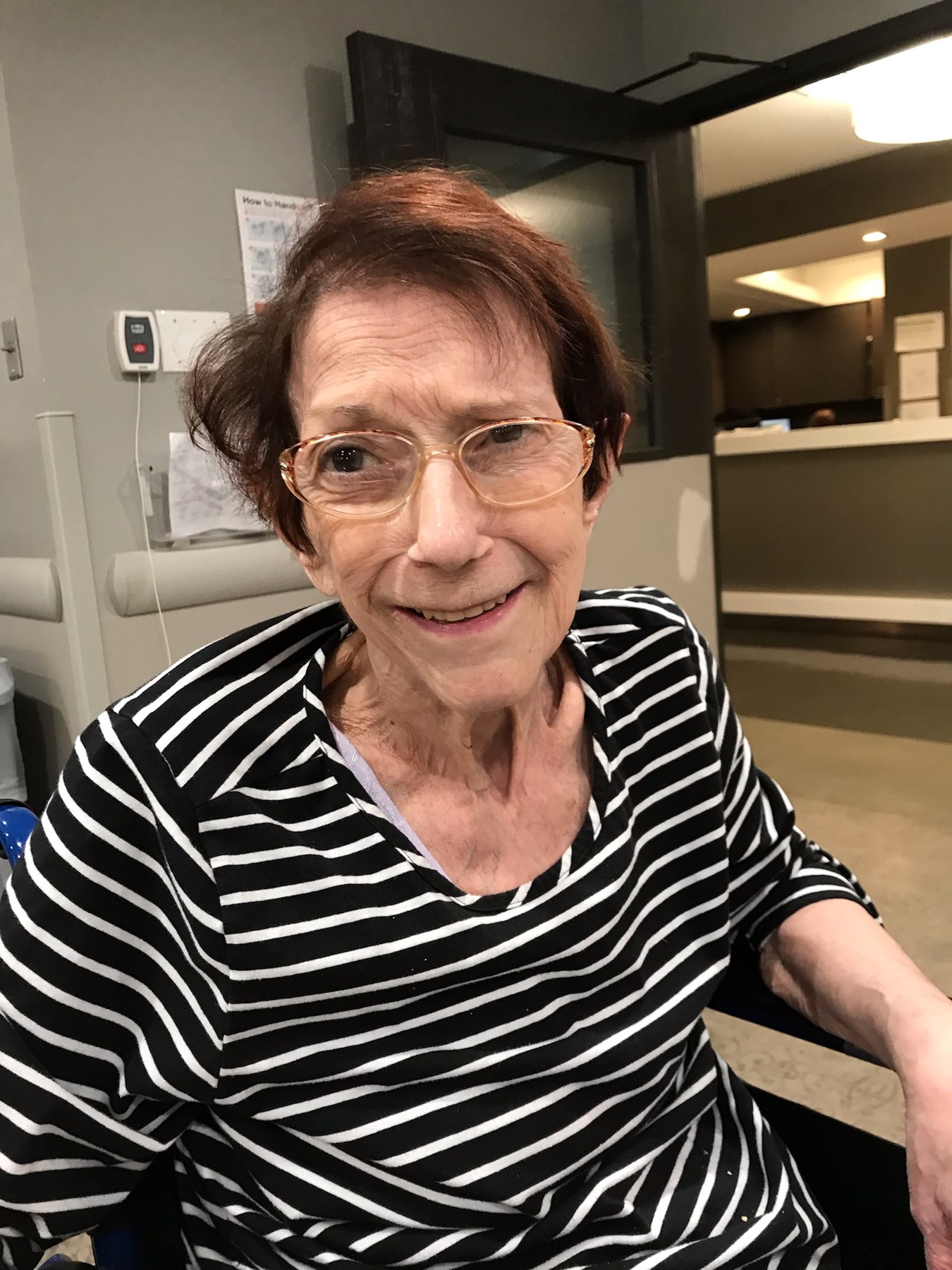 Obituary of Marie Elaine Mantone