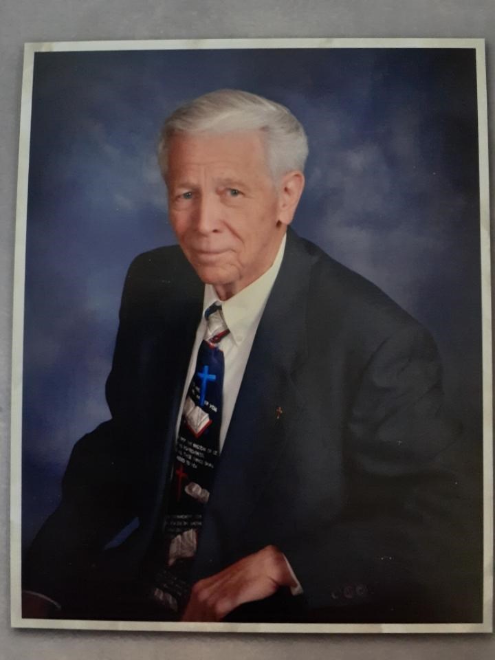 Obituary of Robert William Sandberg Jr.