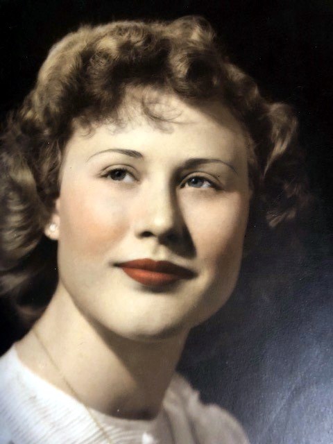 Obituary of Bertha "Cookie" James
