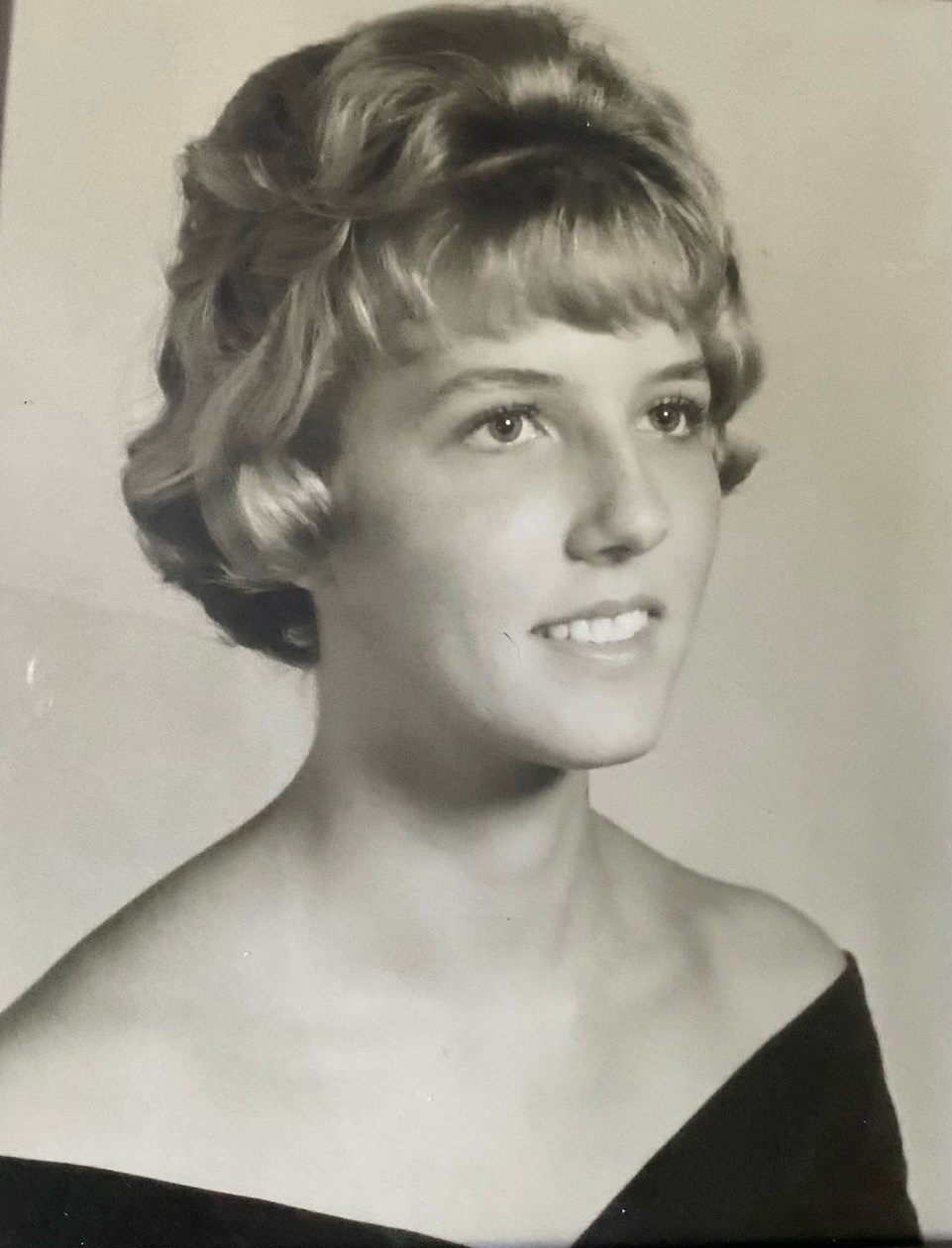 Obituary of Lucy Dahl Johns Swartz